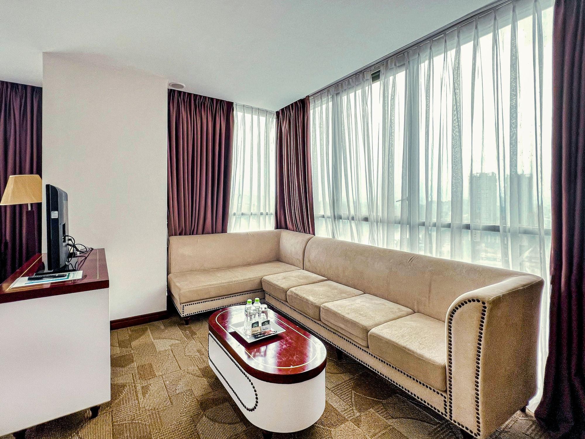 Sapaly Lao Cai City Hotel Kültér fotó